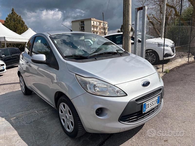 Usata Ford Ka Titanium 75 CV (55 kW) 2009 Grigio Utilitaria