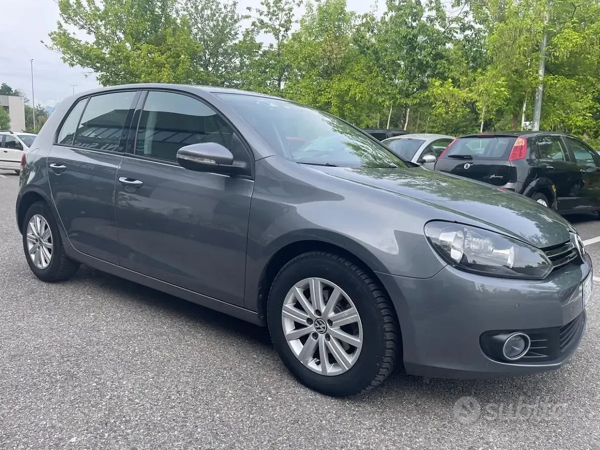 Occasion VW Golf VII 105 ch (77 kW) 2012 Gris Berline