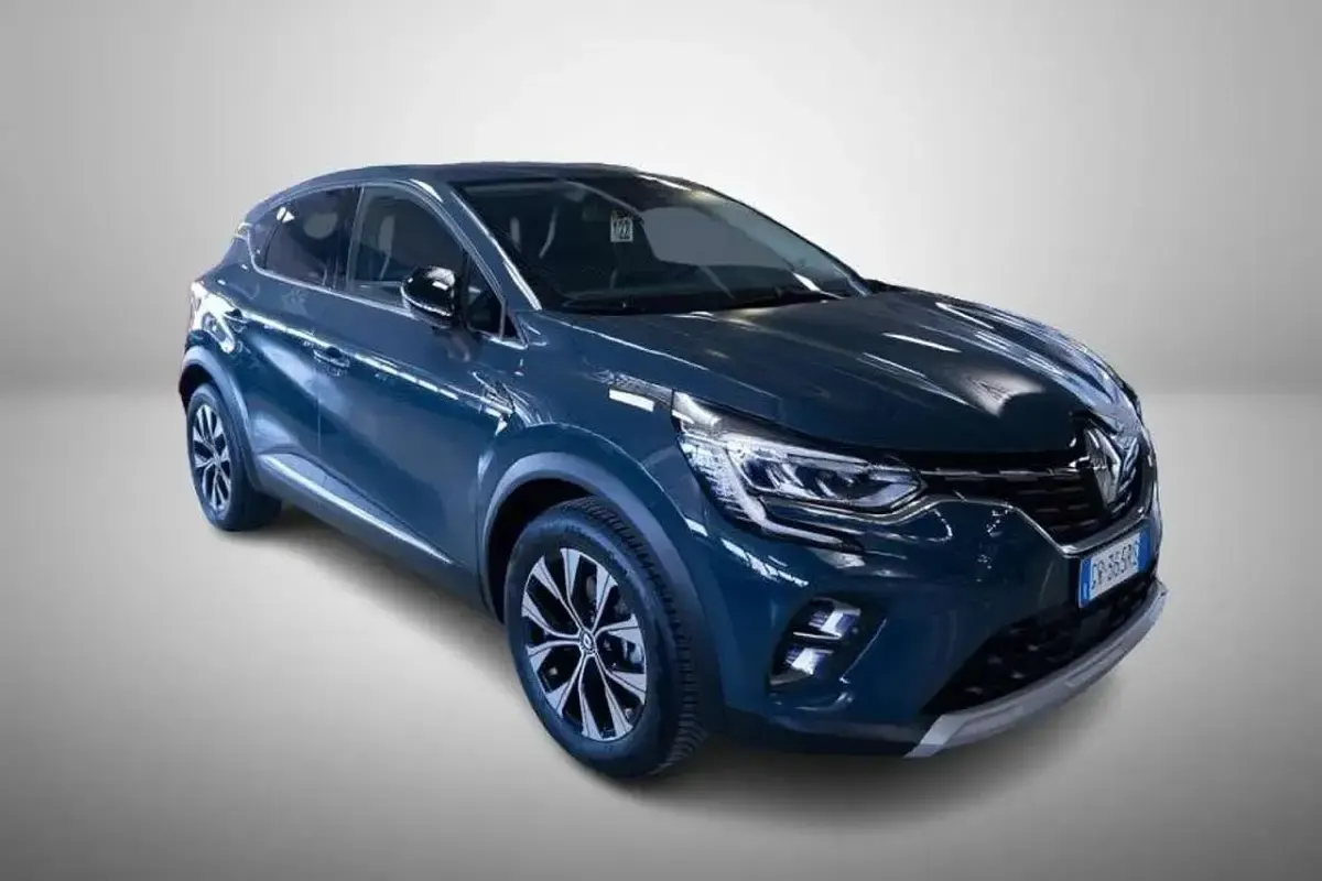 Usata Renault Captur Techno 143 CV (105 kW) 2023 Blu SUV