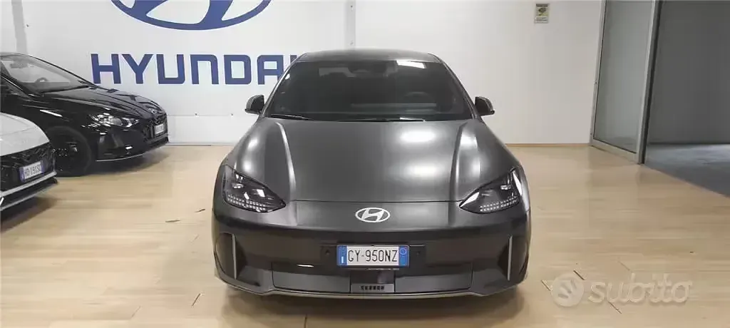 Nuova Hyundai Ioniq 6 55 kW (76 CV) 2025 Grigio Berlina