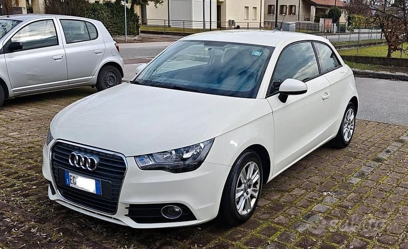 Usata Audi A1 86 CV (63 kW) 2011 Bianco Utilitaria