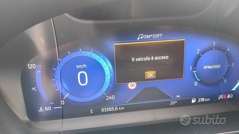 Usado Ford Kuga ST-Line 120 CV (88 kW) 2021 Blanco SUV