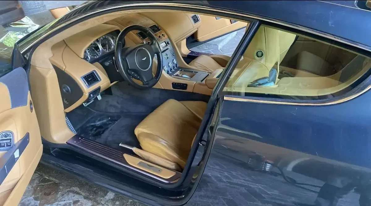 Usata Aston Martin DB9 450 CV (330 kW) 2008 Coupé