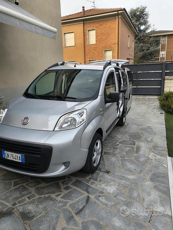 Usata Fiat Qubo Dynamic 77 CV (56 kW) 2012 Grigio Monovolume
