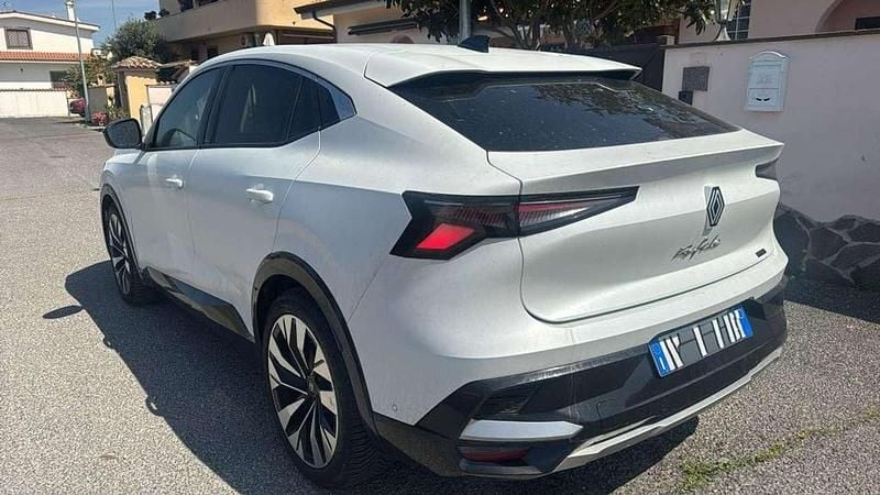 Usata Renault Rafale Techno 200 CV (147 kW) 2025 Bianco opaco SUV