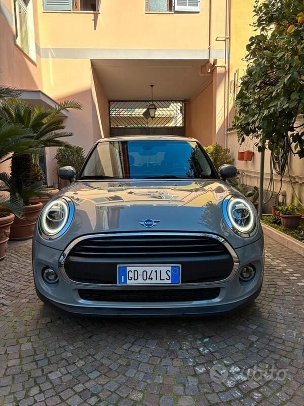 Usata 2020 Mini ONE Due volumi | 17.000 € (Buon prezzo) - Immagine 1/4