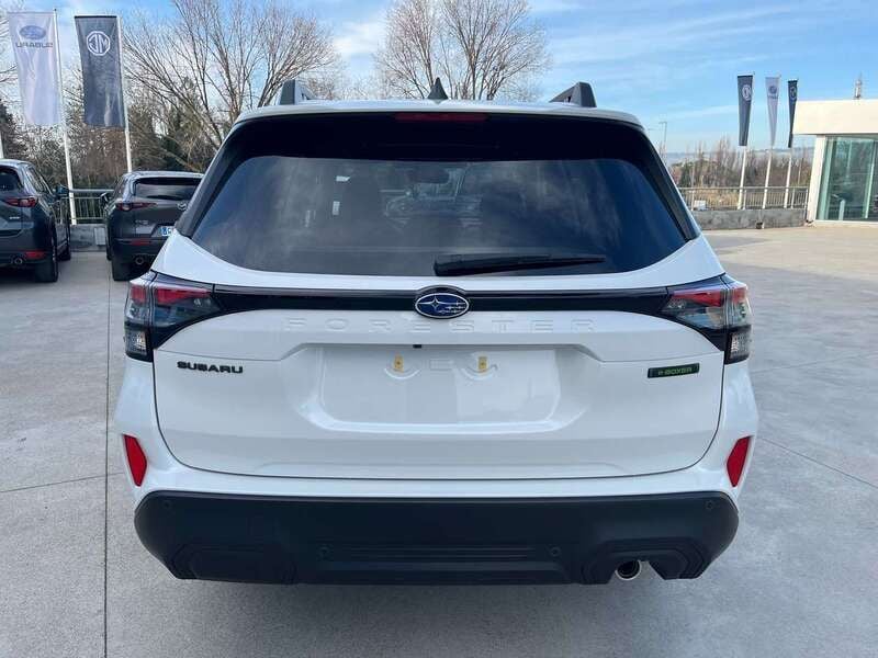 Nuova Subaru Forester Style 136 CV (100 kW) 2025 Blu/azzurro SUV