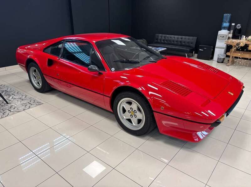 Usata Ferrari 308 230 CV (169 kW) 1980 Rosso corsa Coupé