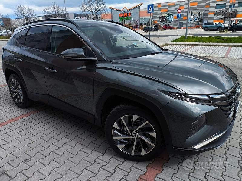 Usata Hyundai Tucson 116 CV (85 kW) 2022 Verde SUV