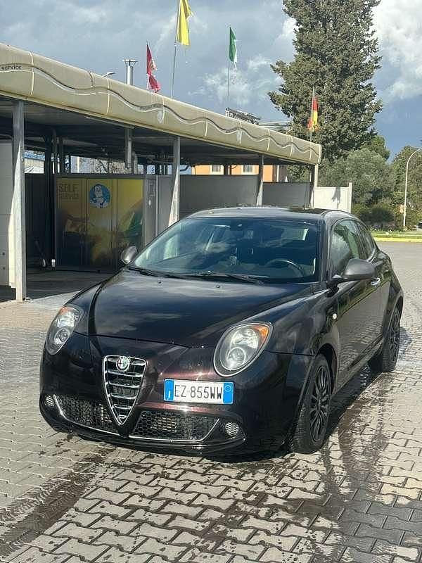 Usata 2015 Alfa Romeo MiTo Progression Utilitaria | 2899 € (Super prezzo) - Immagine 1/4