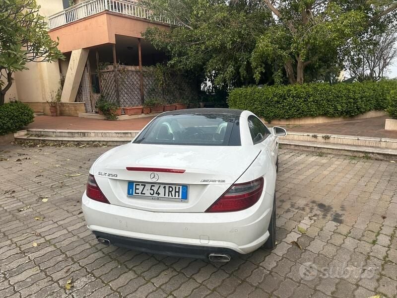 Usata Mercedes SLK250 Premium 204 CV (150 kW) 2015 Bianco Cabrio