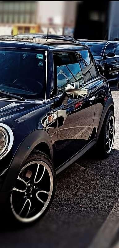 Usata Mini Cooper 75 CV (55 kW) 2009 Utilitaria