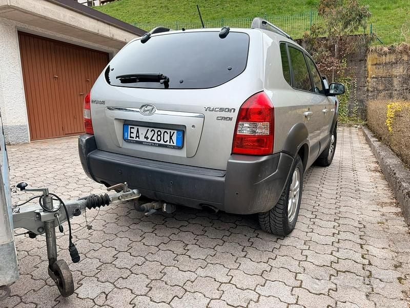 Usata Hyundai Tucson 140 CV (102 kW) 2009 Grigio SUV