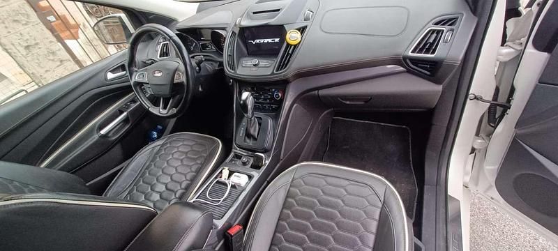 Usata Ford Kuga Vignale 180 CV (132 kW) 2017 Bianco SUV