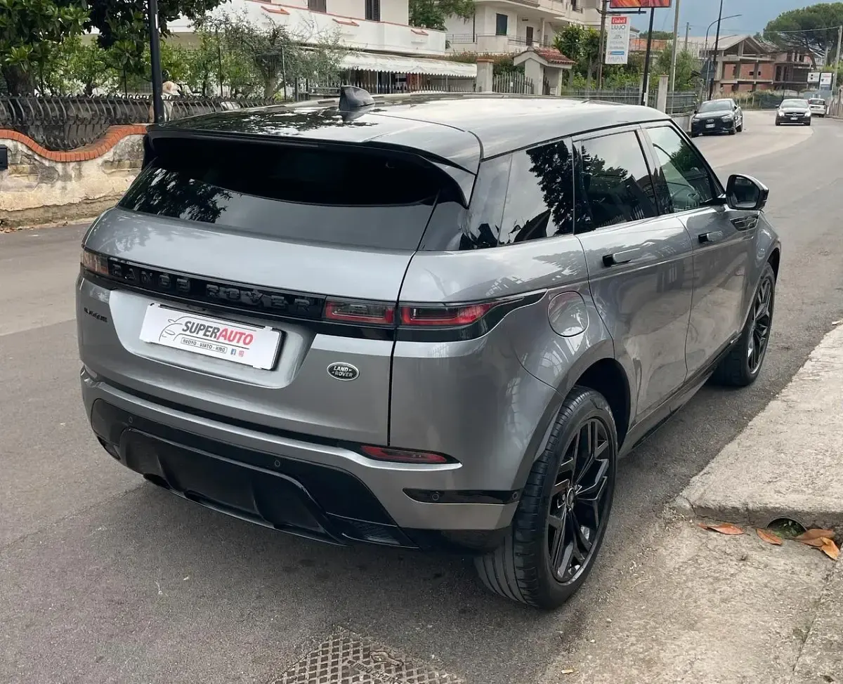 Usata Land Rover Range Rover evoque R-Dynamic 163 CV (119 kW) 2021 Grigio SUV