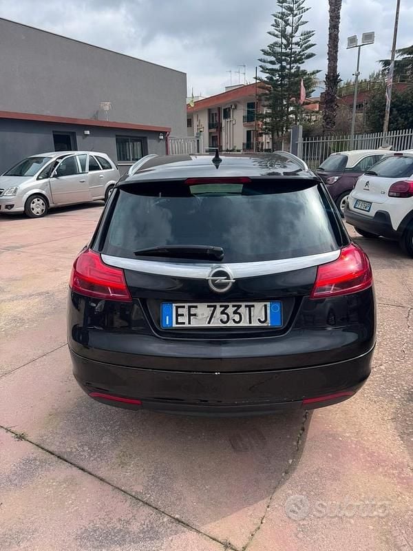 Usata Opel Insignia 160 CV (117 kW) 2011