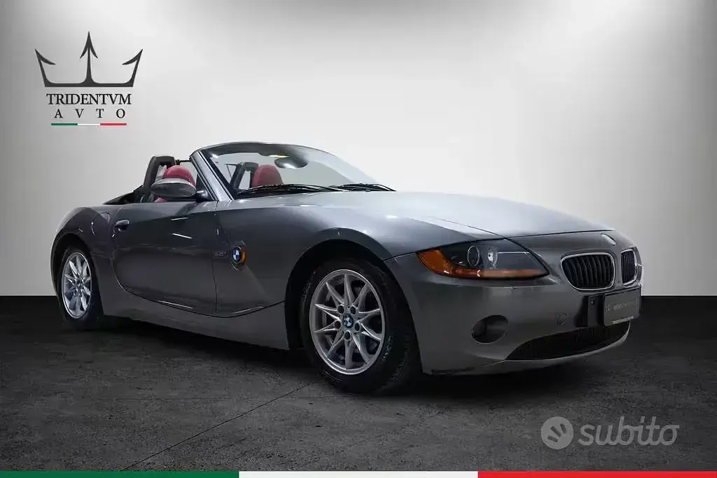 Usata BMW Z4 170 CV (125 kW) 2005 Grigio Cabrio