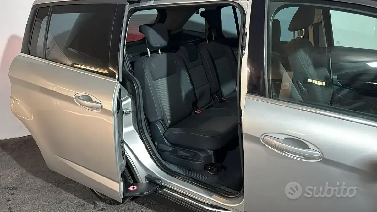 Usata Ford C-MAX Titanium 116 CV (85 kW) 2014 Grigio Monovolume