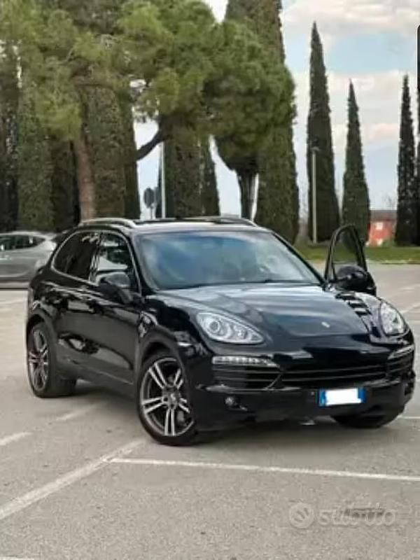 Usata Porsche Cayenne S 400 CV (294 kW) 2011 Nero SUV