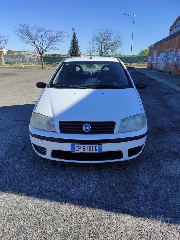 Venduto Fiat Punto 1.3 Multijet (ganc. - auto usate in vendita