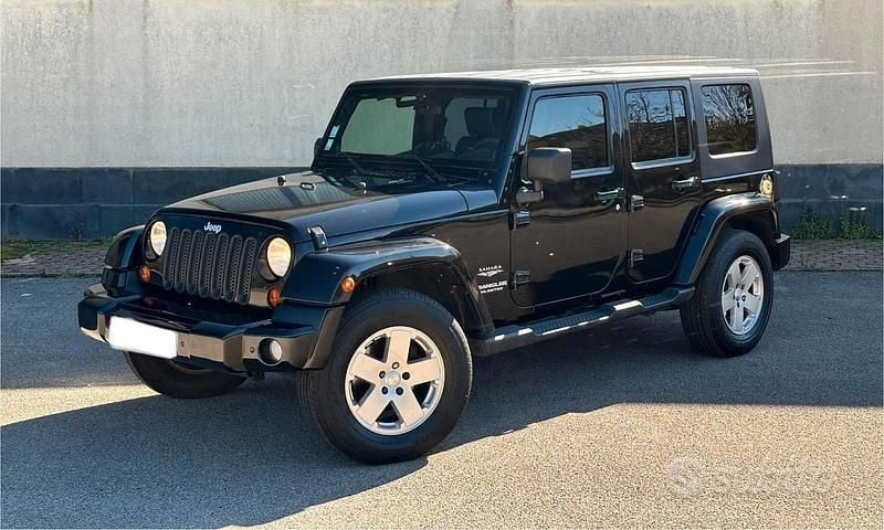 Usata Jeep Wrangler Unlimited Sahara 177 CV (130 kW) 2010 Nero SUV