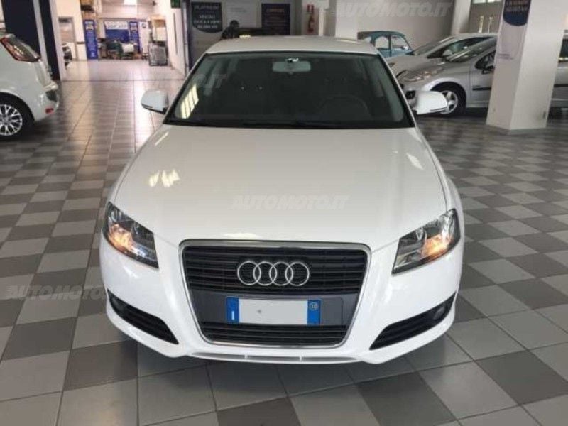 Venduto Audi A3 Sportback 1.6 TDI 90 . auto usate in vendita