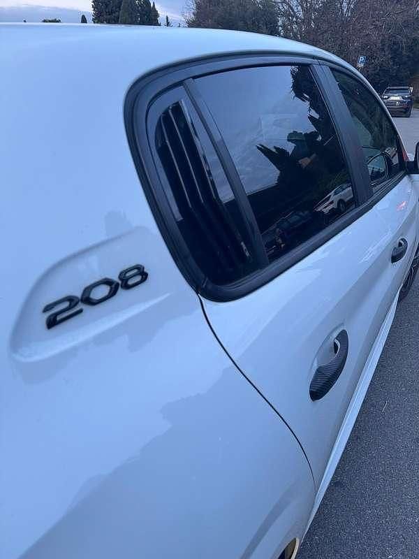 Usata Peugeot 208 Active 75 CV (55 kW) 2020 Utilitaria