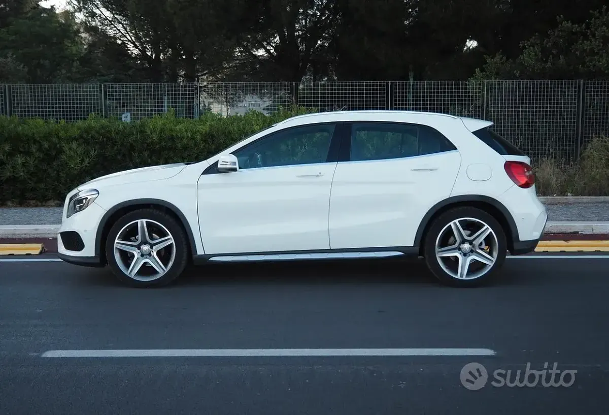 Occasion Mercedes GLA200 Premium 136 ch (100 kW) 2015 Blanc SUV