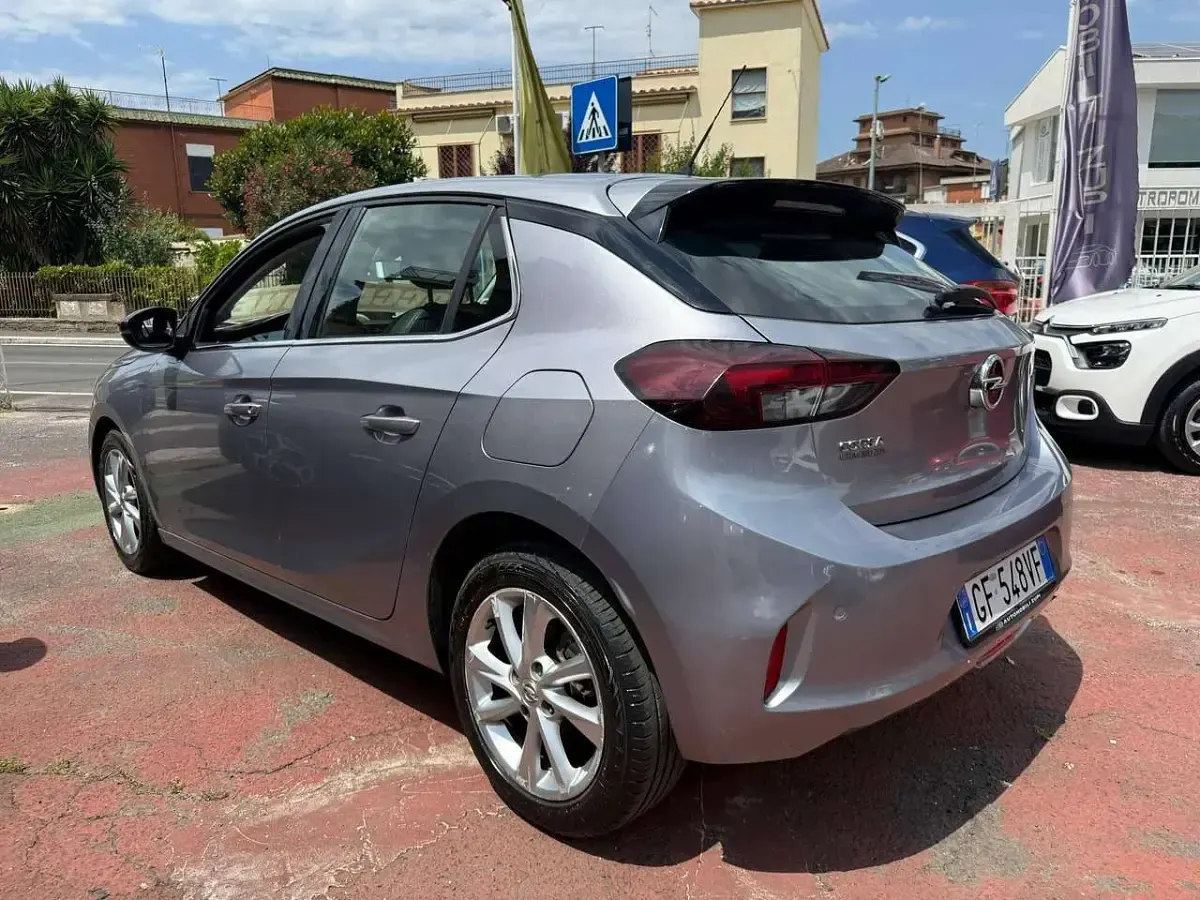 Usata Opel Corsa 101 CV (74 kW) 2021 Argento Utilitaria