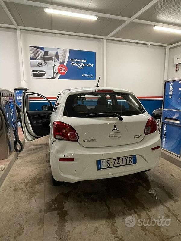 Usata Mitsubishi Space Star 71 CV (52 kW) 2021 Bianco Utilitaria