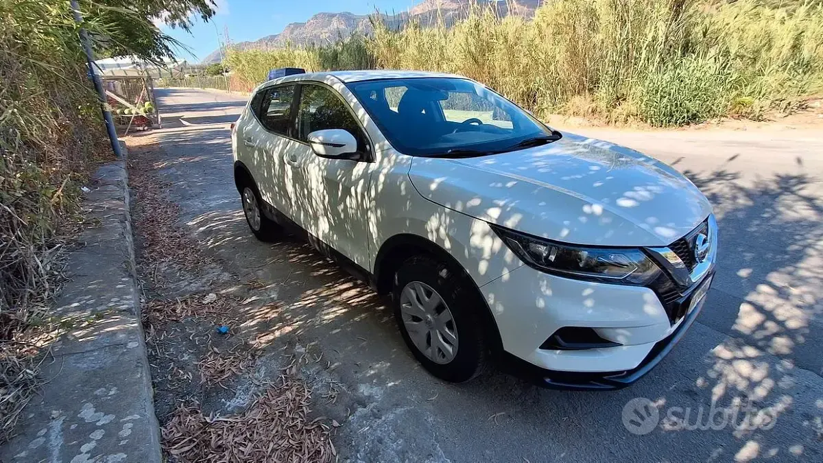 Usata Nissan Qashqai 116 CV (85 kW) 2018 Bianco SUV