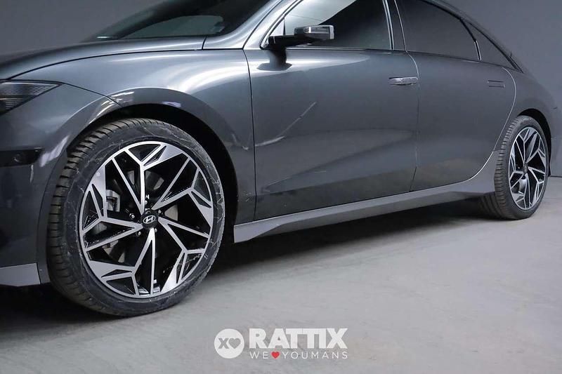 Usata Hyundai Ioniq 6 80 kW (110 CV) 2024 Galaxy grey Berlina