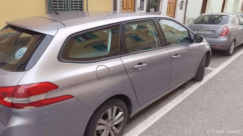 Usata Peugeot 308 SW Active 114 CV (83 kW) 2014 Grigio Station wagon