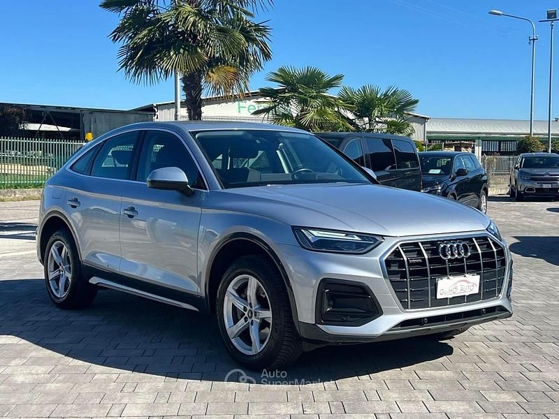 Usata Audi Q5 Advanced 204 CV (150 kW) 2023 Grigio SUV