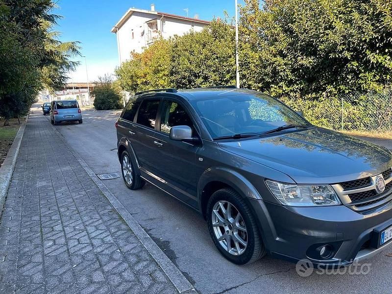 Usata Fiat Freemont 170 CV (125 kW) 2012 SUV