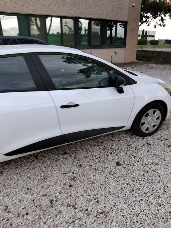 Usata Renault Clio 75 CV (55 kW) 2016 Bianco Monovolume