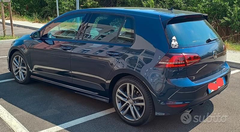 Usata VW Golf VII Edition 110 CV (80 kW) 2016 Blu/azzurro Utilitaria