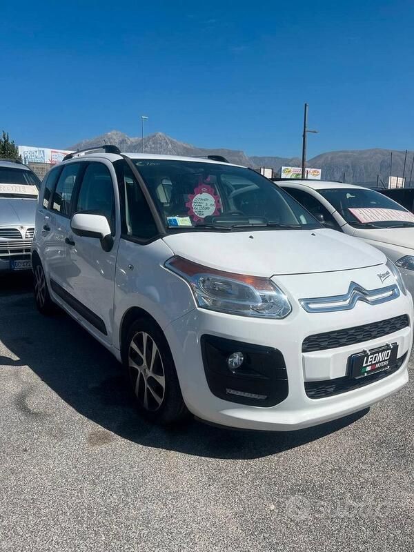 Bianco Usata 2013 Citroën C3 Picasso Exclusive Monovolume | 7500 € (Molto cara) - Immagine 1/4