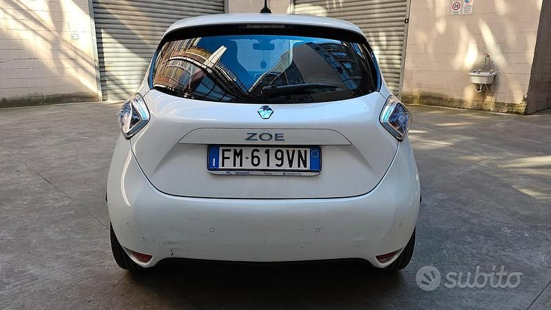 Usata Renault Zoe Intens 64 kW (88 CV) 2015 Bianco Utilitaria