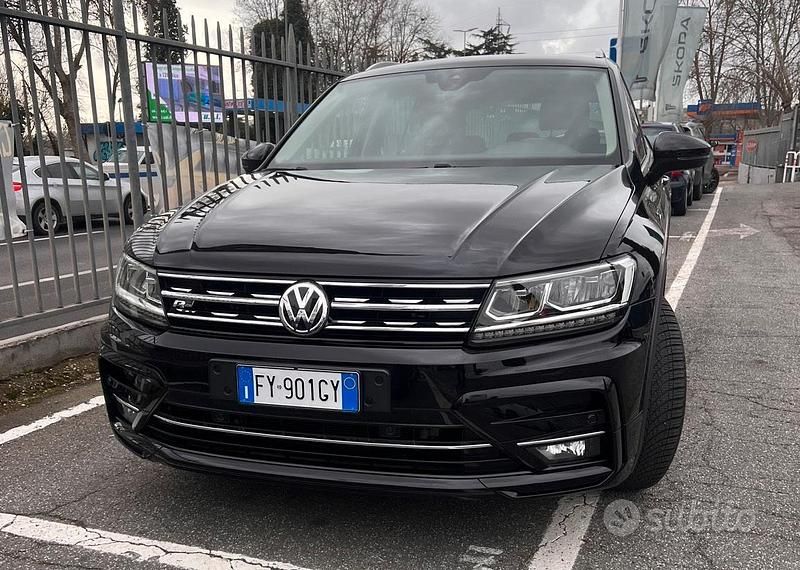 Usata VW Tiguan R-line 116 CV (85 kW) 2019 Nero SUV