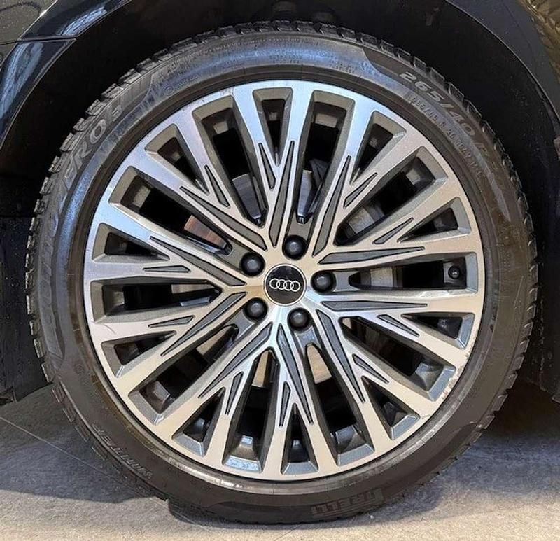 Usata Audi A8L S-Line 286 CV (210 kW) 2023 Nero Berlina