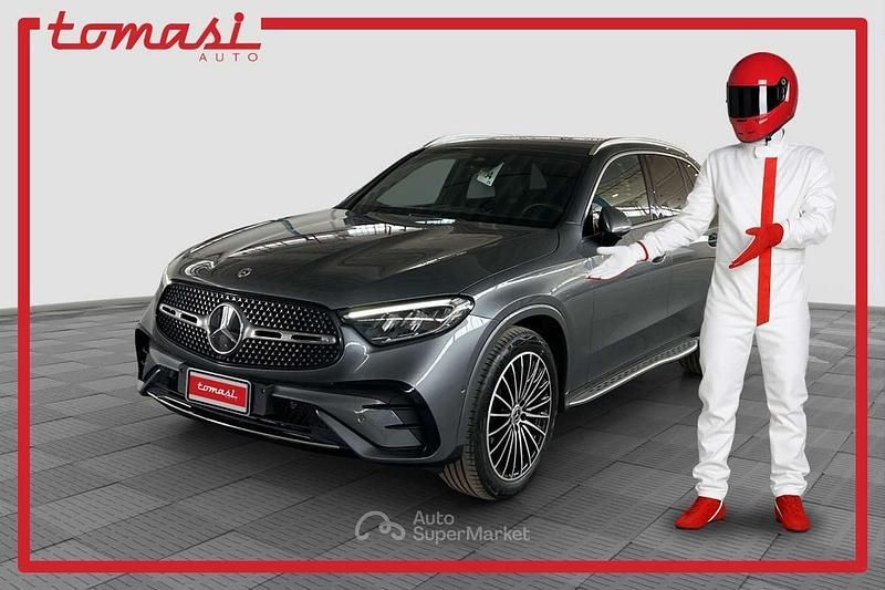 Usata Mercedes GLC450 Premium 197 CV (144 kW) 2023 Gray SUV