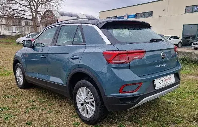 Occasion VW T-Roc Life 150 ch (110 kW) 2025 Bleue SUV