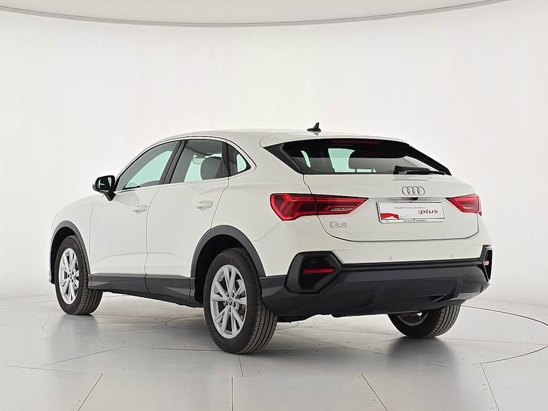Gebraucht Audi Q3 Sportback Business Plus 150 PS (110 kW) 2023 Weiß SUV