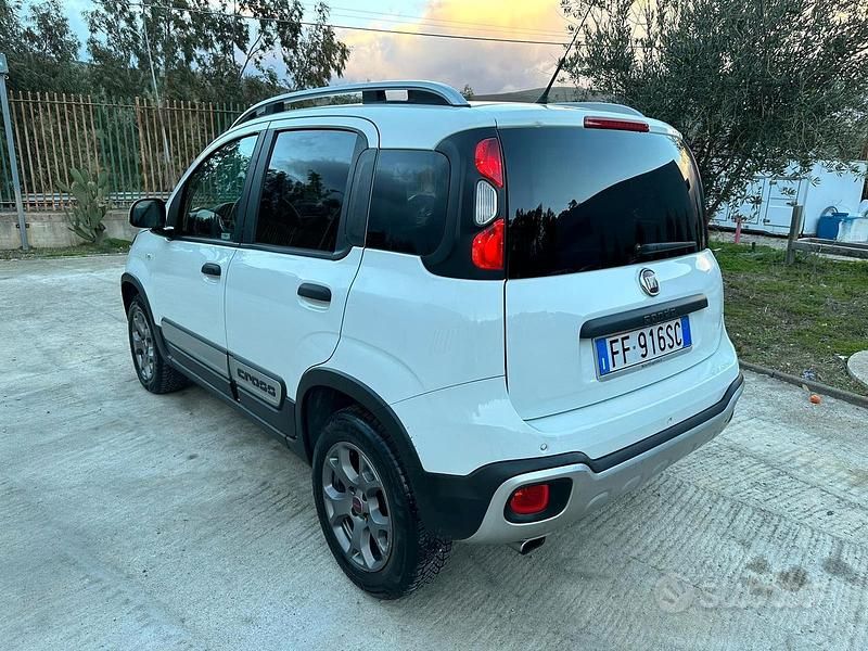 Usata Fiat Panda Cross Cross 95 CV (69 kW) 2016 Bianco Utilitaria