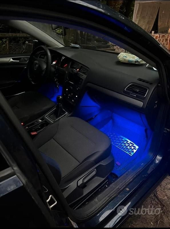 Usata VW Golf VII 110 CV (80 kW) 2014 Blu Berlina