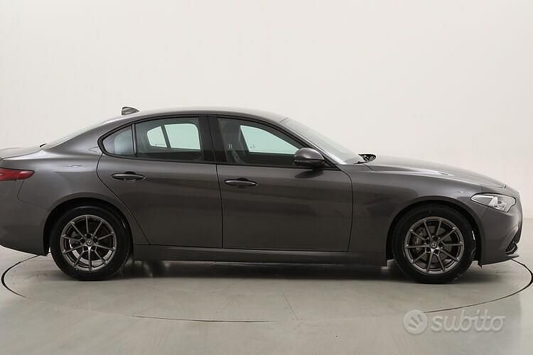 Usata Alfa Romeo Giulia Business 160 CV (117 kW) 2020 Grigio Berlina