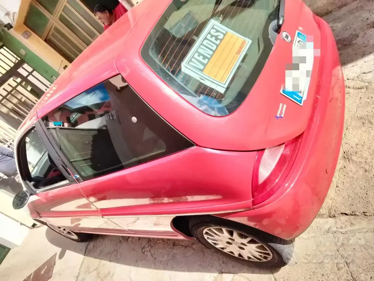 Usata Lancia Ypsilon 2002 Rosso Utilitaria