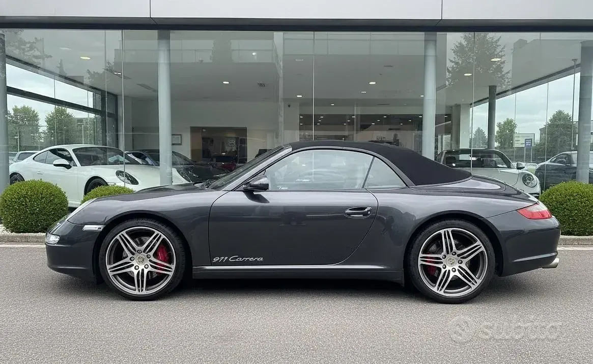 Usata Porsche 997 325 CV (239 kW) 2007 Marrone Cabrio