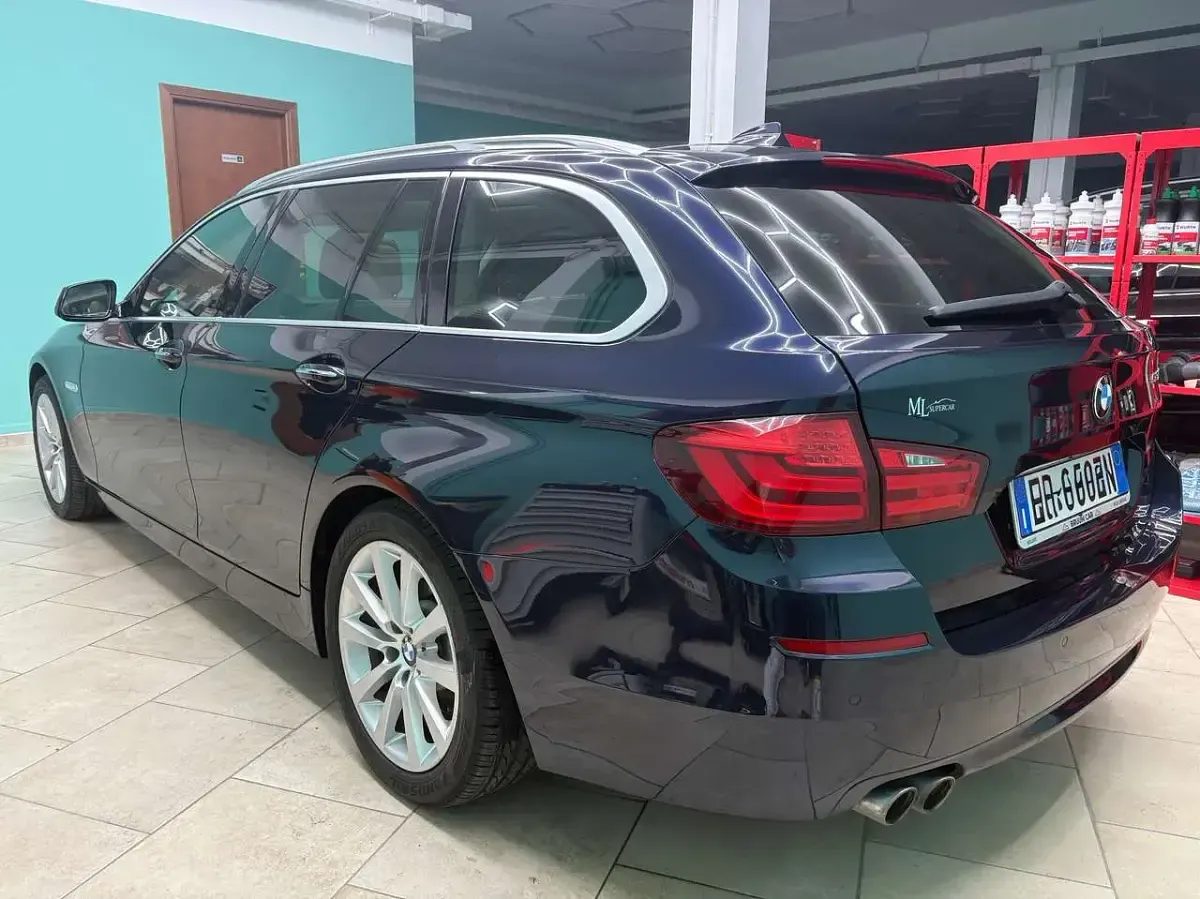 Usata BMW 520 184 CV (135 kW) 2012 Blu/azzurro Station wagon